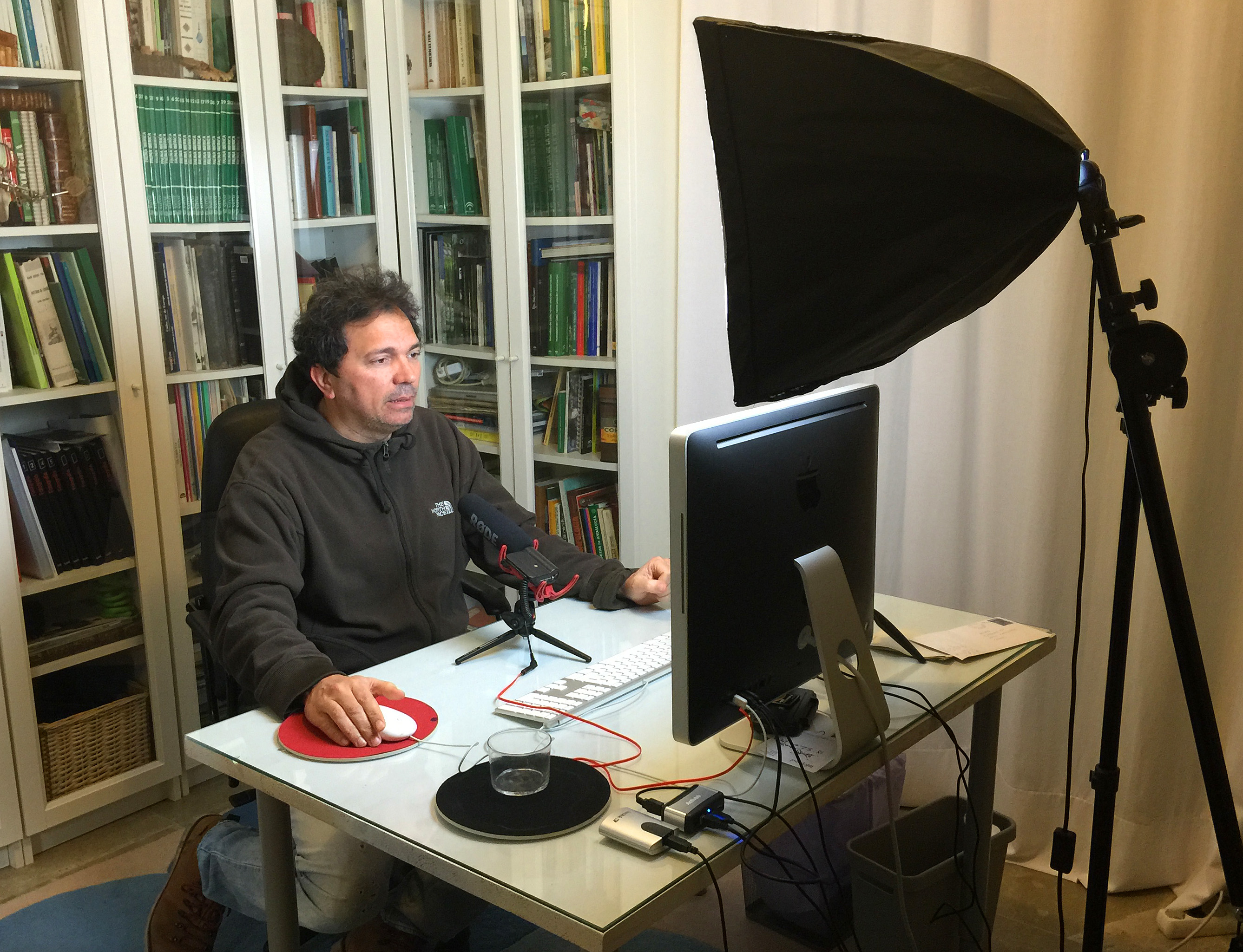 Entrevista en Red Manabà al Instante II