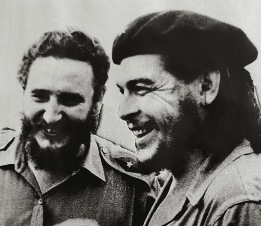 Fidel Castro sobrevivió. Otros dirigentes fueron asesinados