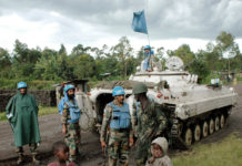 CONGO RD: La ONU, acusada de ser cómplice de masacres Headline MONUSCO Patrol in Rutshuru